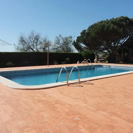 E - Countryside 2 Bed * Pinheiral