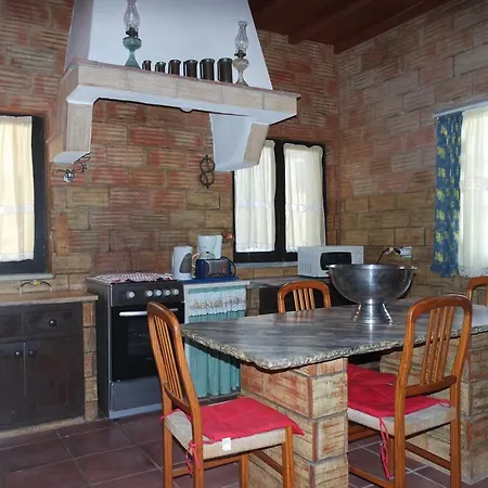 E - Countryside 2 Bed * Pinheiral